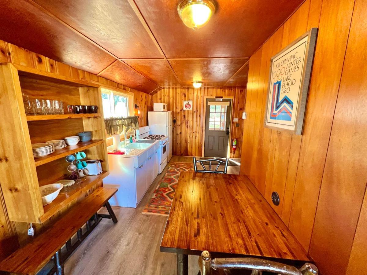 Adirondack Lake Cabins Hotel Indian Lake Exterior foto